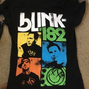 🖤 BLINK 182 T SHIRT 🖤